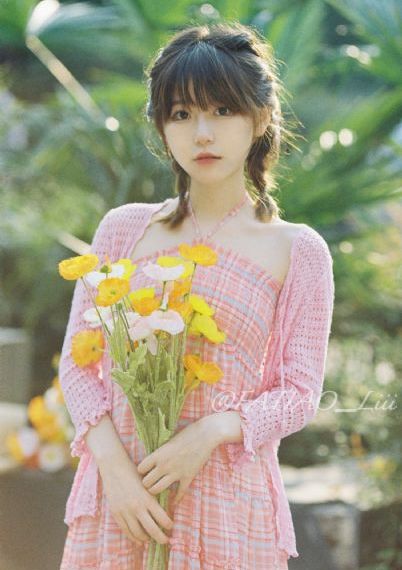 婬乱女教师21汉化版游戏特色-清晰版在线观看